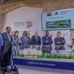 Sul doppio vertice africano, la Françafrique che cambia pelle e il colonialismo che si fa verde