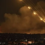 Iran e Israele si sfidano nel cielo, ma Trump insiste: “L’accordo è vicino”