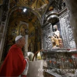 Papa Leone XIV a Montserrat: “Deponiamo le corazze del cuore”. Il Rosario davanti alla Moreneta
