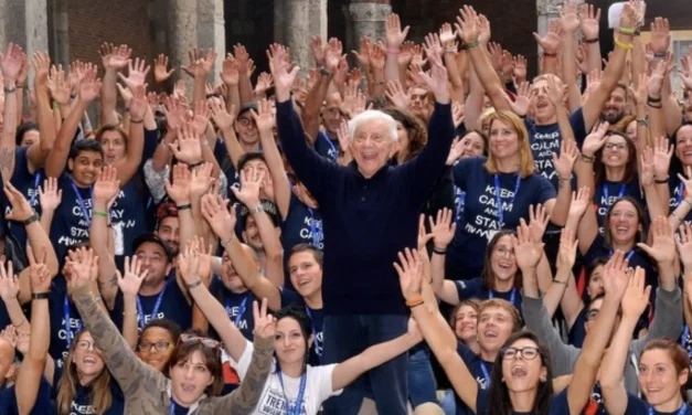 L’esodo di don Mazzi, il prete che arrivava prima