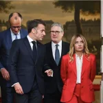 I Volenterosi preparano la pace facendo le prove della guerra