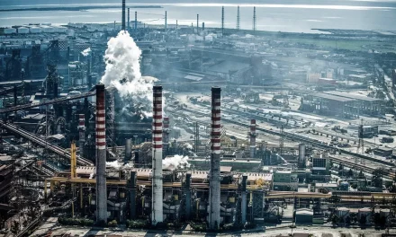 Ex Ilva Taranto, la sentenza riapre il dilemma tra lavoro e salute