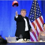 Trump 2028, quando lo scherzo presidenziale diventa una prova di obbedienza