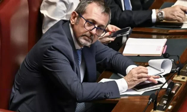 Caso Delmastro, chat e privacy: quando Borsellino diventa uno slogan politico
