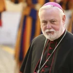 Gallagher a Mosca, la diplomazia di Leone XIV rompe il silenzio delle armi
