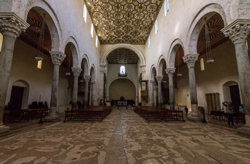 Dall’Albero della vita al tempio hindu di Parigi: l’Europa delle religioni e la domanda sulla reciprocità 3 cattedrale di otranto