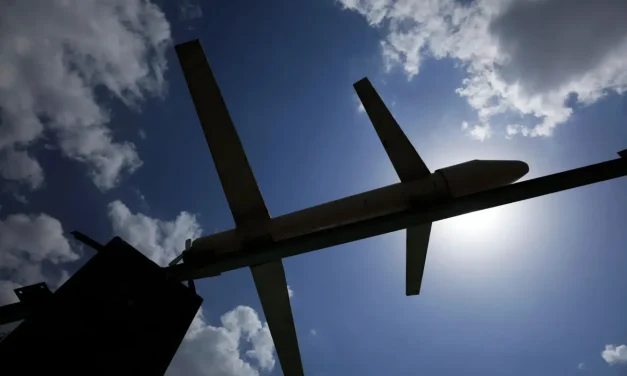 Drone esplosivo a Lipsia, Germania accusa la Russia: l’Europa tra solidarietà e rischio escalation