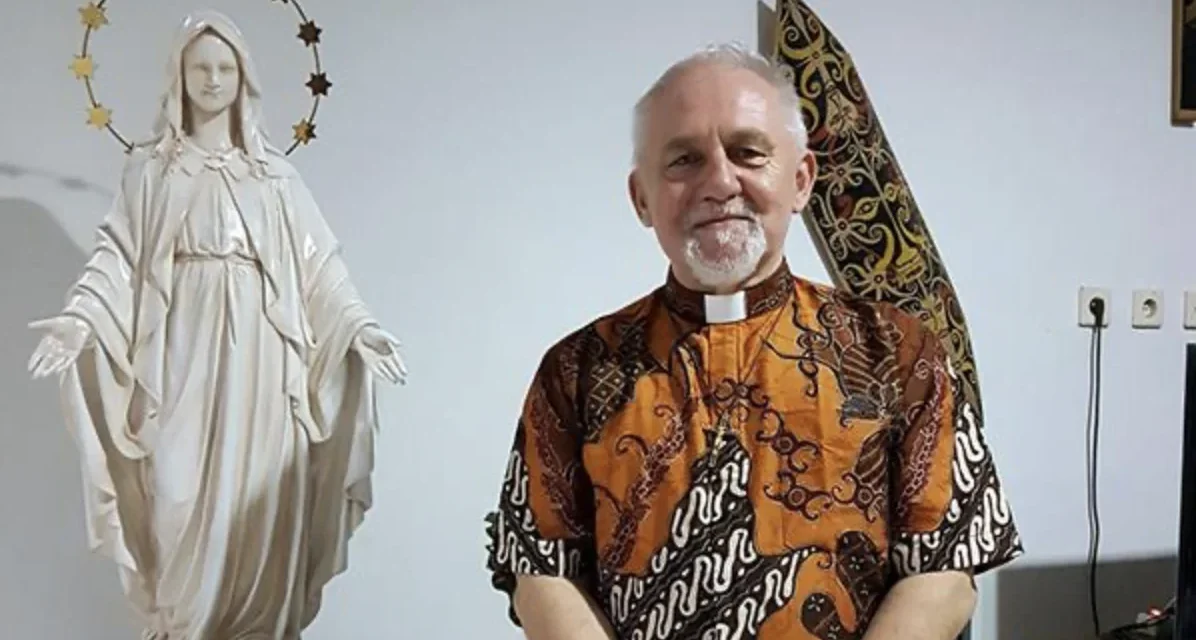 Turkmenistan, una tazza di tè e il Vangelo: così è rinata la Chiesa cattolica nel cuore dell’Asia