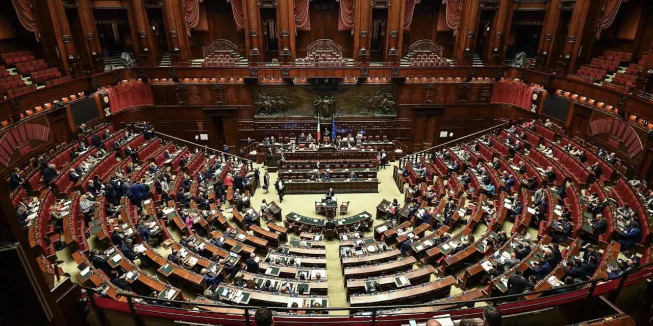 Legge elettorale, il ballottaggio anti-Vannacci e il rischio di una democrazia su misura